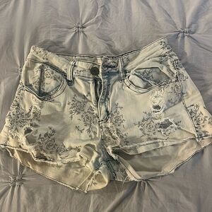 Floral Jean short shorts